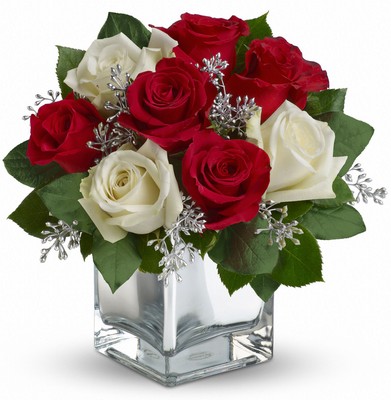 Teleflora's Snowy Night Bouquet from Rees Flowers & Gifts in Gahanna, OH